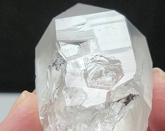 Lemurian Seed Quartz- 5.4 cm Long- Serra Do Cabral Mountains Brazil- Faint Wisp Phantom, Stands Angle, Empathic Keys, Geometric Portal- LQ37