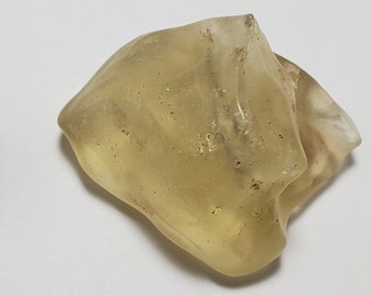 Libyan Desert Glass Impactite, Tektite- 18.1 Grams- Museum Quality Piece from Egypt- Unique Shape, Dark Streak, Deep Groove- G14
