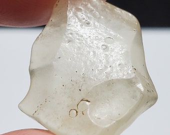 Libyan Desert Glass Impactite, Tektite 4.4 Grams- Excellent Clarity Color, Great for Jewelry, Flat- J1