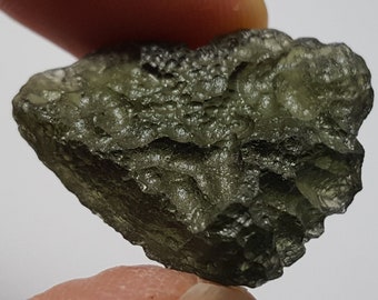 5.4 Grams or 27 Carats Moldavite- Czech Republic Maly Chlum- High Quality Tektite- Excellent Color and Texture- Synergy Stone- LMC 45
