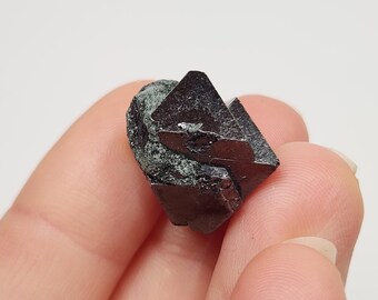 Natural Magnetite Crystal, 9.7gram, Pakistan: Geometric Octohedron, Magnetic, Lodestone, Rare Size- C35