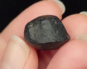 Australite Tektite from South Australia- 4.7 gram- Australasian Impact- Core, Cupcake Mushroom like shape, Space Pod- A3