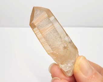 Tangerose 'Tiger Stripe' Quartz: 2.4in or 6cm Long, Corinto Brazil- TE12