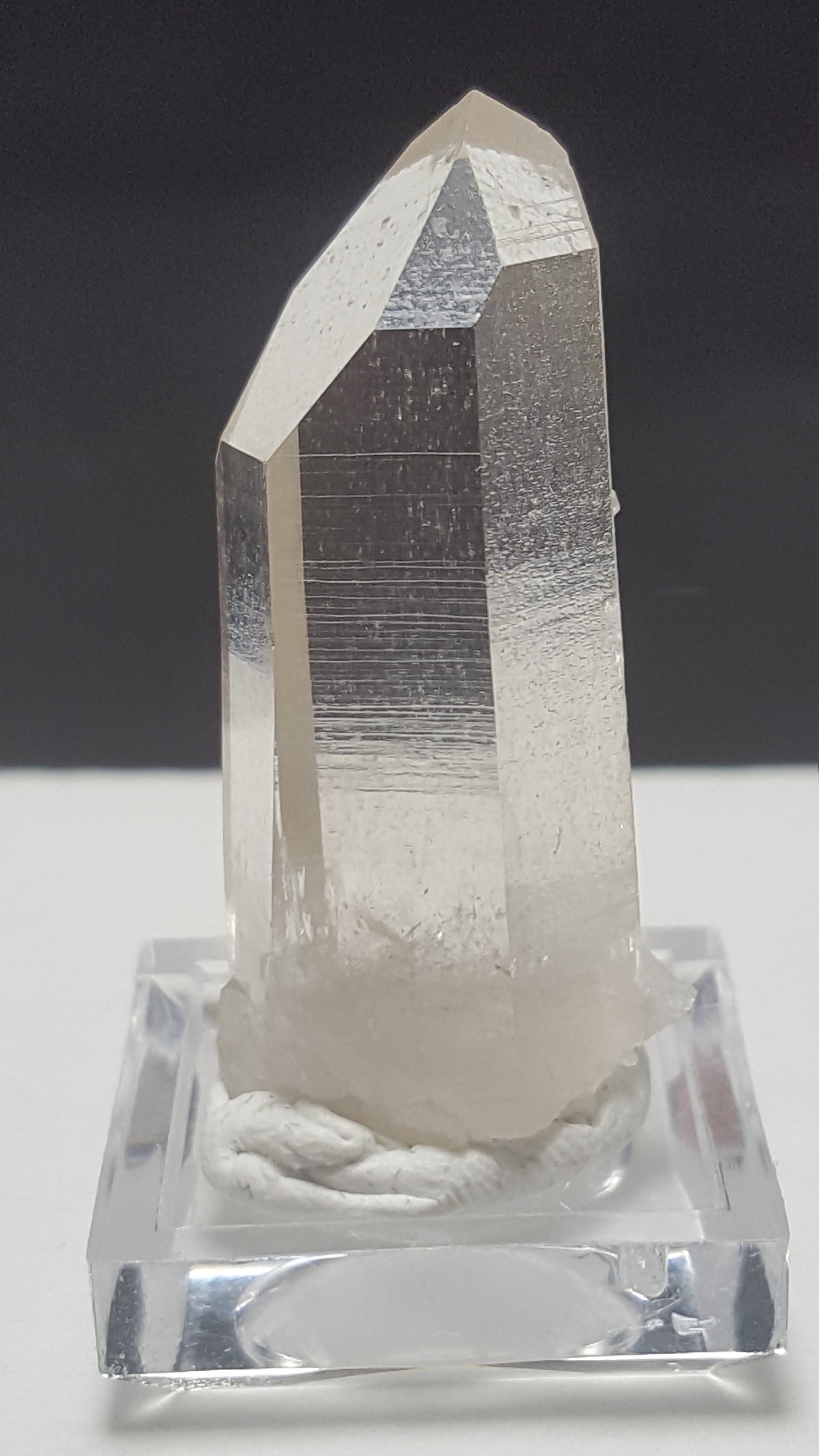 3 Small Optical Quartz Crystal from Arkansas, USA, Water Clear Crystal