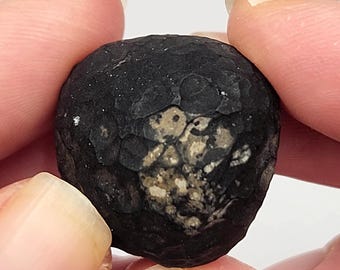 Saffordite 'Cintamani': 15.4 Grams, Safford Arizona USA- Kodama Rune, Slightly Weathered, Dark Translucent- GP12