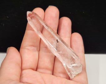 Starbrary Quartz Crystal 3.2in or 8.1cm Long- Corinto, Brazil- Rainbow Connection, Laser Wand, Water Clear- EJ10