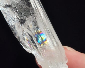 Starbrary Quartz Crystal 3.3in or 8.5cm Long- Corinto, Brazil- Etched Inner Child Rainbow, Silky Water Clear Wand- EJ7