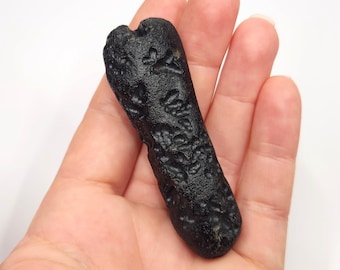 Tektite from Thailand: 44 Grams- Thailandite, Bone Shape- TU27
