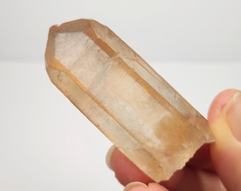 Tangerose 'Tiger Stripe' Quartz: 2.3in or 5.9cm Long, Corinto Brazil, Dow- TE4