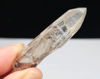 Smokey Lemurian Quartz: 5.5cm Long Corinto, Brazil- Water Clear, Record Keepers, Key Portals- N4