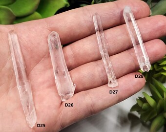 Select One Optical Quartz Santander Colombia: 4.5-6.3cm Long- Pencil Thin Slender, Mini Laser Wand, Phantoms, Titanium, B.N.- (D25-28)