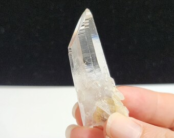 Optical Lemurian Quartz Penas Blancas Mine Colombia: 5.5cm or 2.1in long- AA2