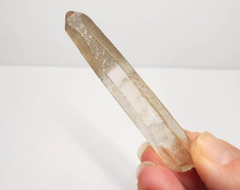 Slender Tangerose 'Tiger Stripe' Quartz: 3.1in or 7.8cm Long, Corinto Brazil- TE6