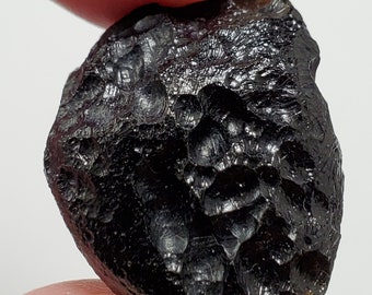 Tektite from Thailand- 9.4 Grams- Thailandite, Indochinite- Amazing Surface Texture, Glossy, Semi Flat- TZ2