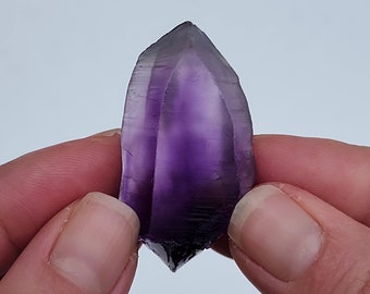 Natural Amethyst Crystal 4.4 cm long- Cameroon, Africa- Small Terminated Point- Facet Grade, Mirror Plane, Lemurian like Lines- AC11