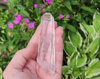 Water Clear Crystal Wand 3.9 inch or 10 cm Long from Diamantina Brazil- Gorgeous Tapestry Puzzle Luster Pattern, Long Laser- DL6