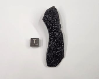 Tektite from Thailand: 35.1 Grams- Thailandite, Indochinite, Fin like shape- TU21
