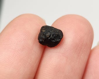 Australite Tektite, South Australia: 0.24 gram Australasian Impact- Core Shape- D38