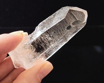 Starbrary Quartz Crystal: 3.1in or 8cm Long- Corinto, Brazil- Optical Record Keepers- EL1