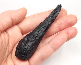 Tektite from Thailand: 43.8 Grams- Thailandite, Indochinite Singing Elongated Drop, Translucent Edges- TU20