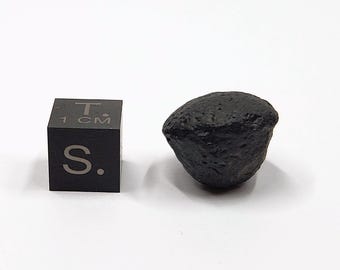 Australite Tektite Core: Western Australia, North Goldfields Area- 3.95 gram- Australasian Impact- C1