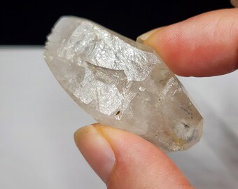 Lemurian Quartz Ural Mountains Russia: 5cm or 2in Long- Double Terminated Floater, Unique Shovel Face- #18