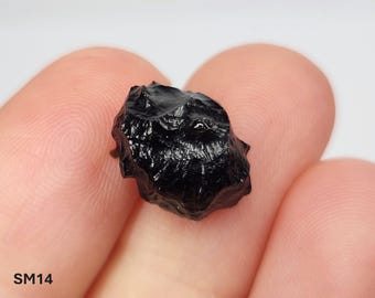 Select One Billitonite Tektite: 'Batu Satam', Belitung Island, Indonesia- Rare Find, Glossy- SM(13-18)