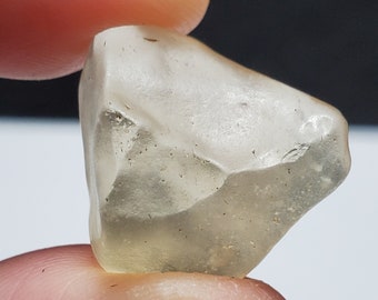 Libyan Desert Glass Impactite, Tektite 3.3 Grams- Semi Triangular, Smooth, Excellent Clarity Color- J5