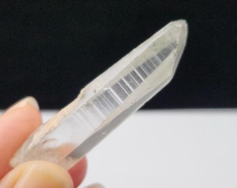 Garden Lemurian Seed Quartz- 2inch or 5.1cm long- Serra Do Cabral Mountains Brazil- Multicolored Mineral Inclusions, High Texture- LY31