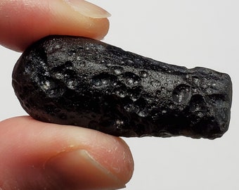 Tektite from Thailand- 14 Grams- Thailandite, Indochinite- Pitted Surface Texture, Matte, Elongated Drop- TZ17