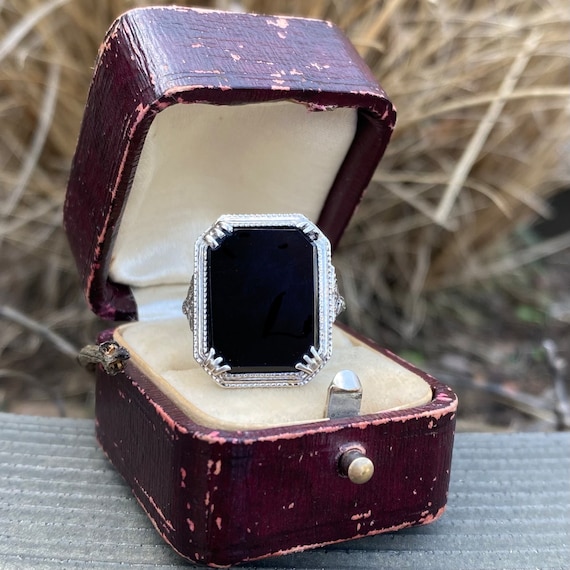 Antique Victorian Black Onyx Ring with Milgrain a… - image 1