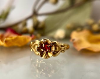 Antique Victorian  floral ring with synthetic Garnet in 10k Yellow Gold