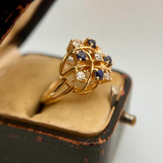 Vintage crosshatch design statement ring with dia… - image 2