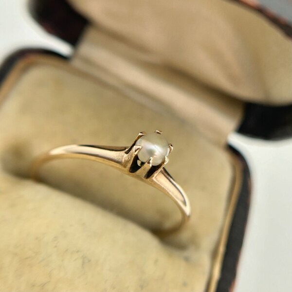 Antique Thin Ring with Pearl main image 0