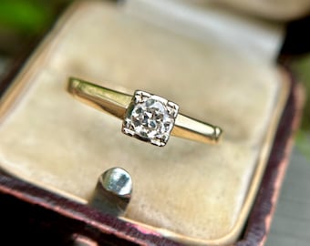 Vintage retro style diamond solitaire ring