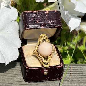 Vintage Italian Designed Angel Skin Coral Cocktail Statement Ring in 18K Yellow Gold