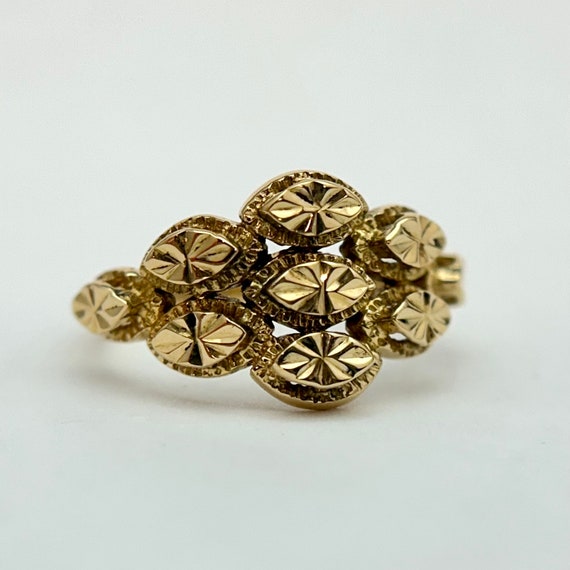 Vintage Diamond-Cut marquise shaped cluster ring … - image 2