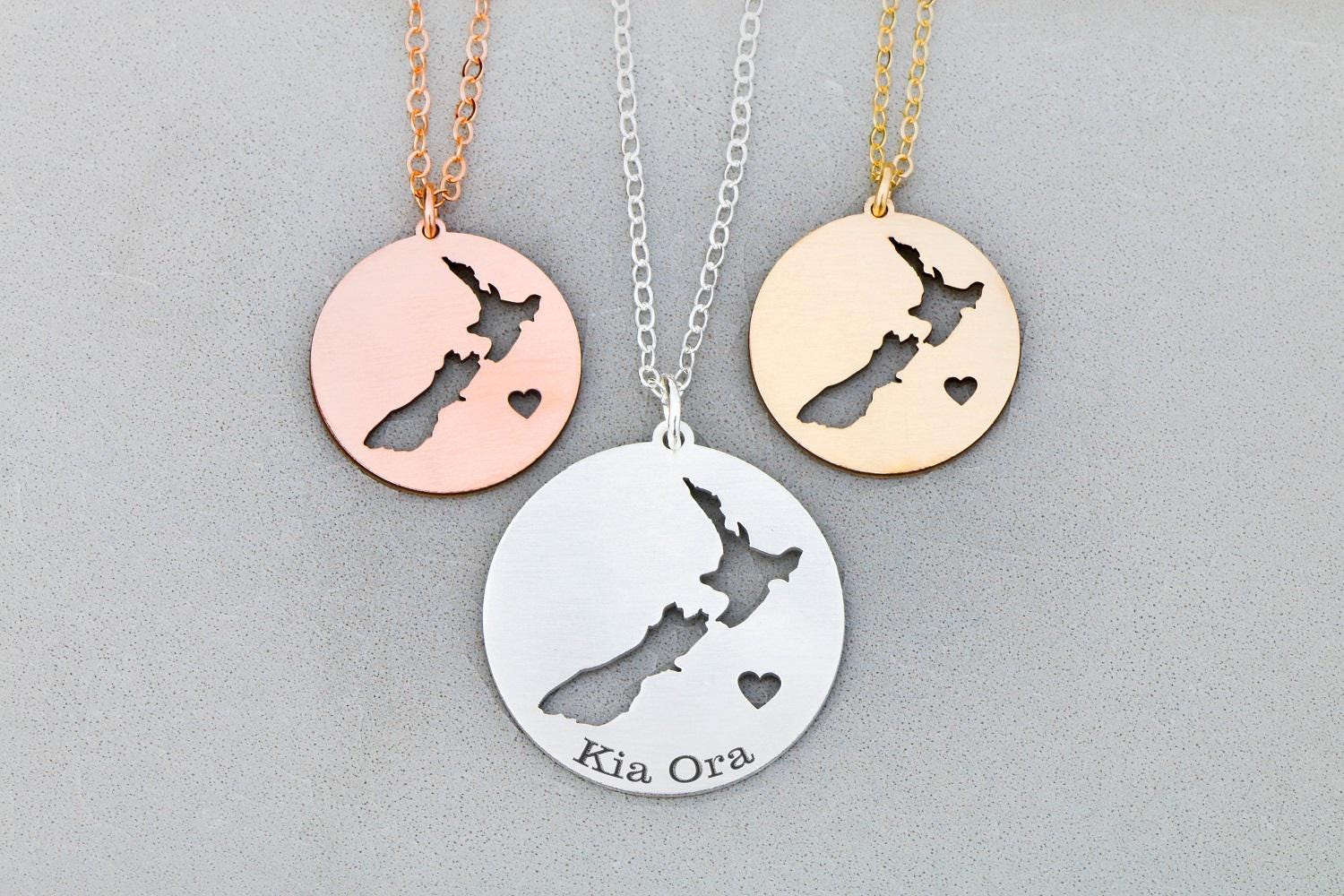 Collier néo-zélandais • Vacances sur une île tropicale avec charme champêtre • Cadeau de mariage personnalisé voyage en Australie • Auckland Queenstown Christchurch
