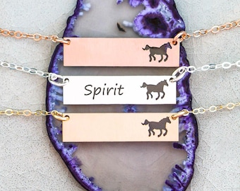 Collar personalizado con colgante de caballo • Plata de ley, chapado en oro. Monumento conmemorativo para mascotas.
