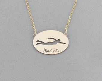 Collar de nadador: joyería personalizada de equipo de natación en plata esterlina bañada en oro de 14 quilates