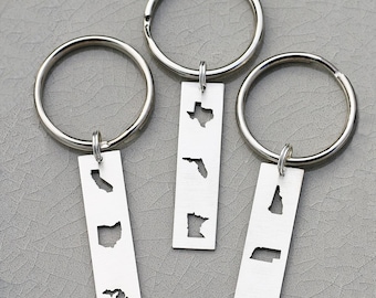 Regalo para amigos a distancia • Llavero personalizado de plata de ley con el estado del estado