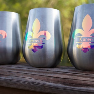 Gepersonaliseerde Fleur De Lis-wijnbeker