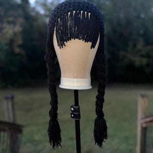 sodass er von den 20 Addams inspiriert ist