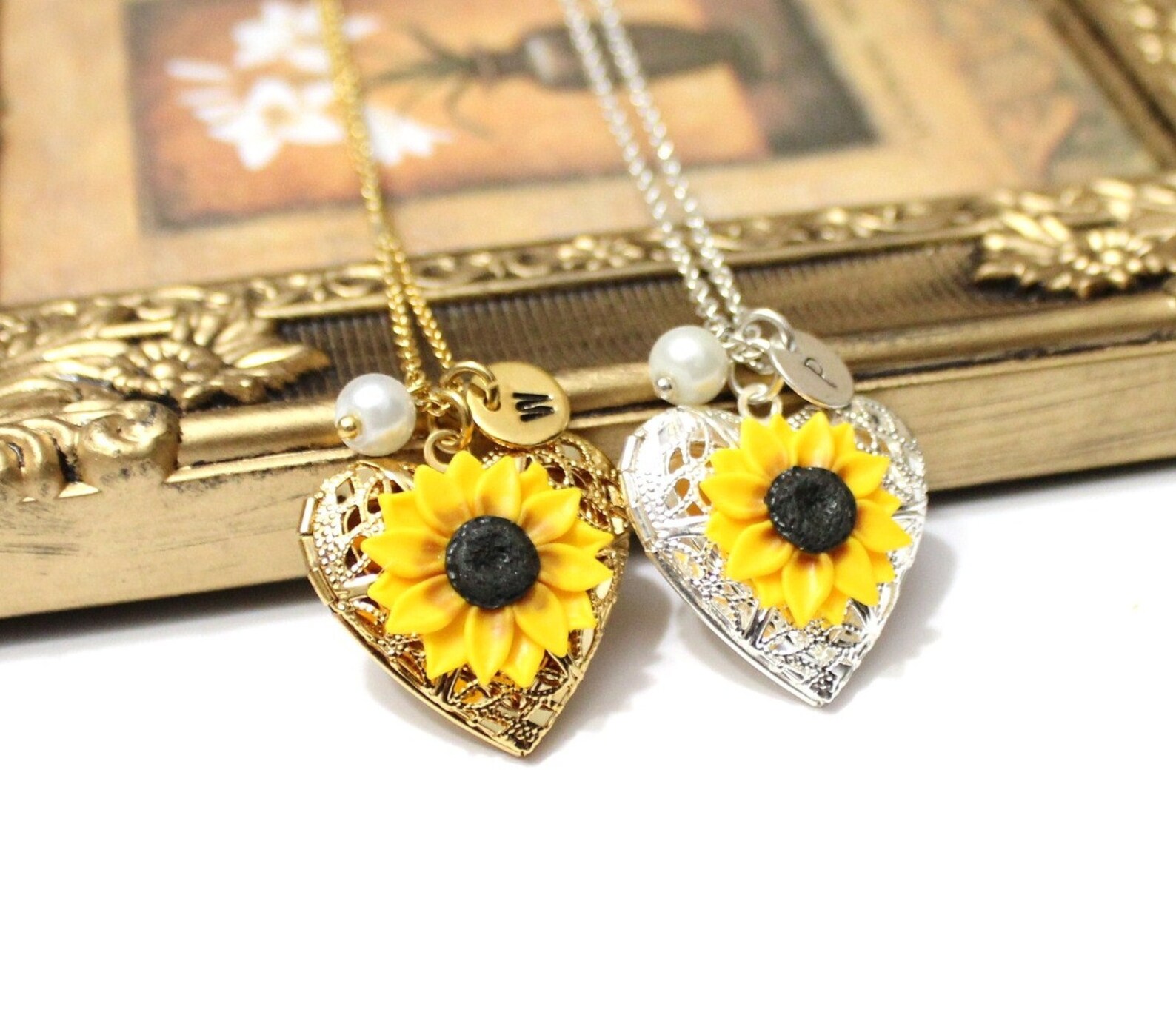 Sunflower Heart Locket Necklace Personalized Initial Disc Etsy Israel