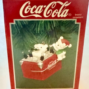 Enesco Insignia Ornamentale Fiocco Di Neve Con Scritta Loved - Decorazione Natalizia Regalo