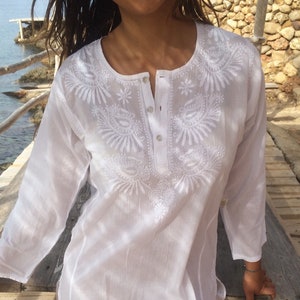 White tunica / blouse / kaftan / shirt / kundalini yoga dress bio cotton with hand embroidery image 2