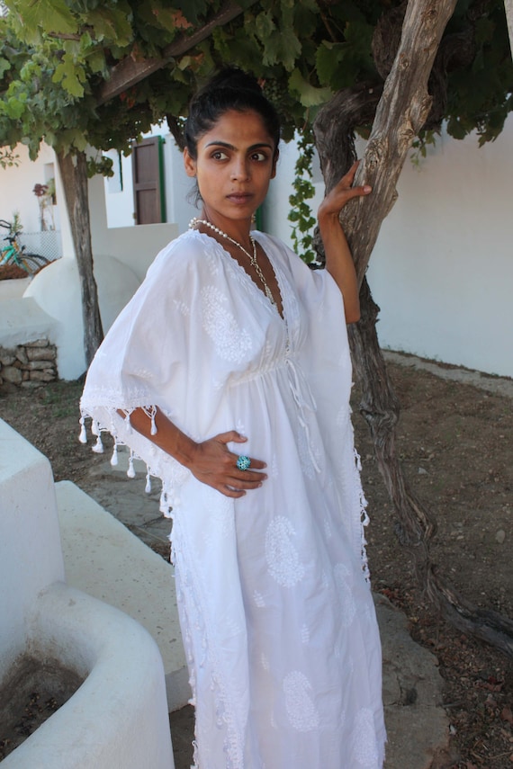 Long white kaftan sale