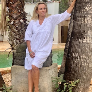 White cotton tunic from Ibiza, boho blouse ,white dress ,white beach wear , resortwear, yoga retreat clothing, plus size white embroidery