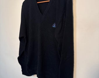 Vintage Izod V-Neck Sweater - Size M