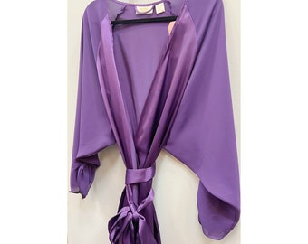 Victoria's Secret Vintage Satin Robe - Size M/L